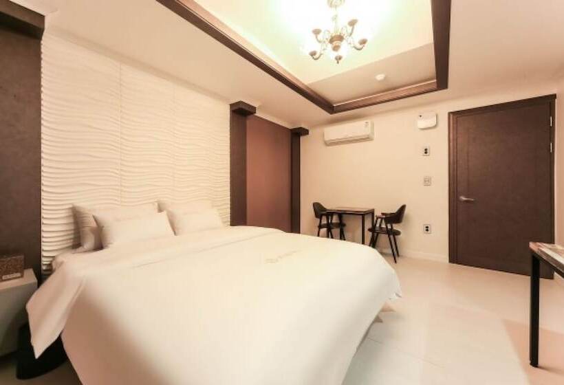 Hotel Geojedo Gohyeon Aplus