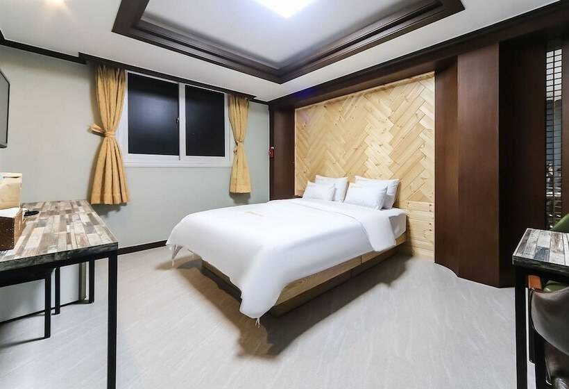 Hotel Geojedo Gohyeon Aplus