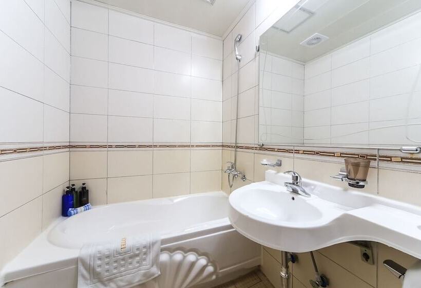 Hotel Geojedo Gohyeon Aplus