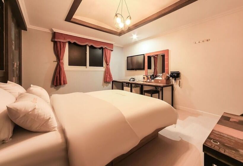 Hotel Geojedo Gohyeon Aplus