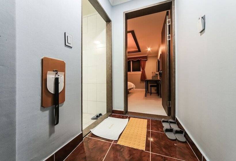 Hotel Geojedo Gohyeon Aplus