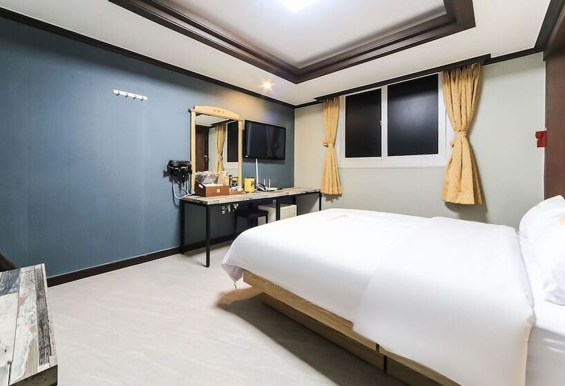 Hotel Geojedo Gohyeon Aplus