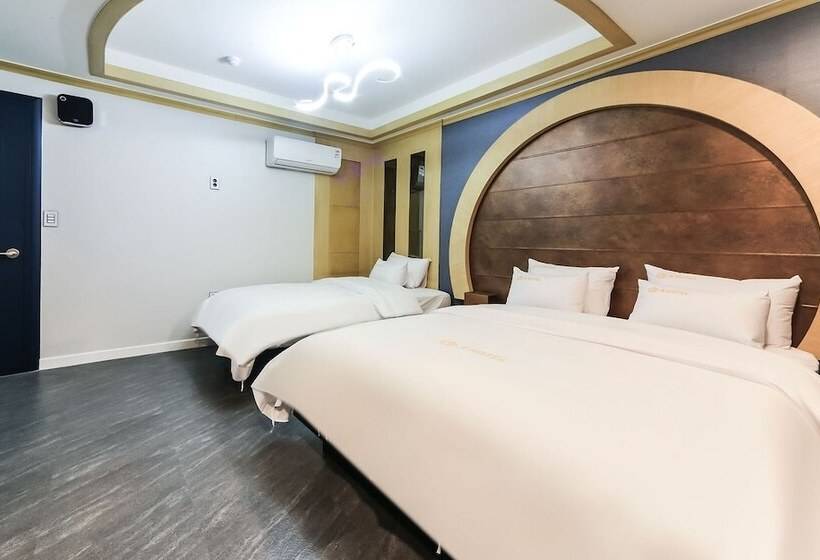 Hotel Geojedo Gohyeon Aplus