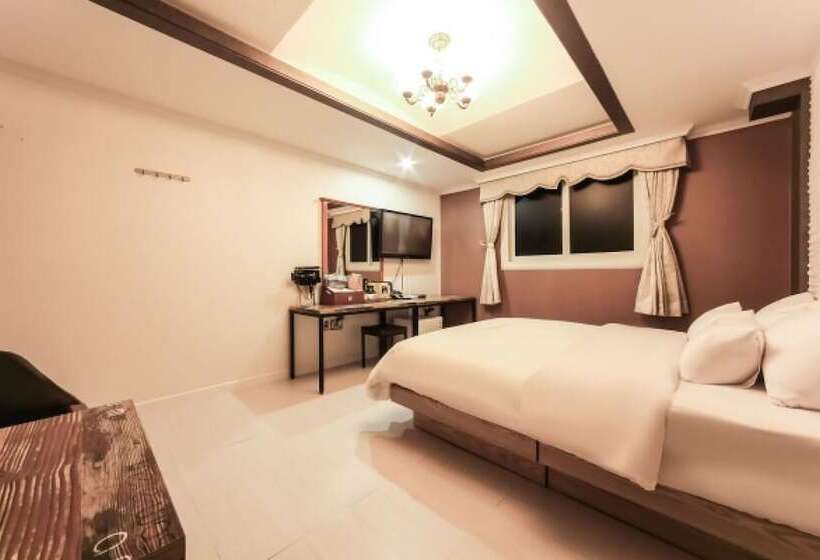 Hotel Geojedo Gohyeon Aplus