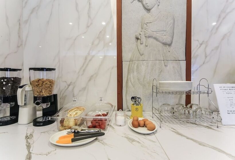 Hotel Geojedo Gohyeon Aplus