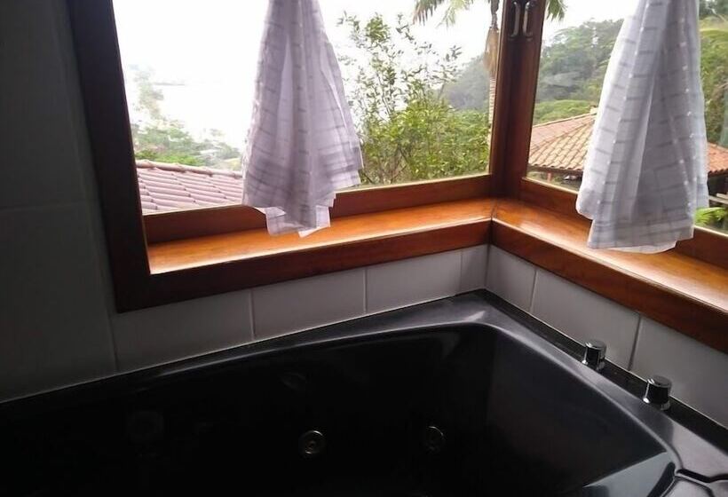 هتل Pousada Vista Do Itagua