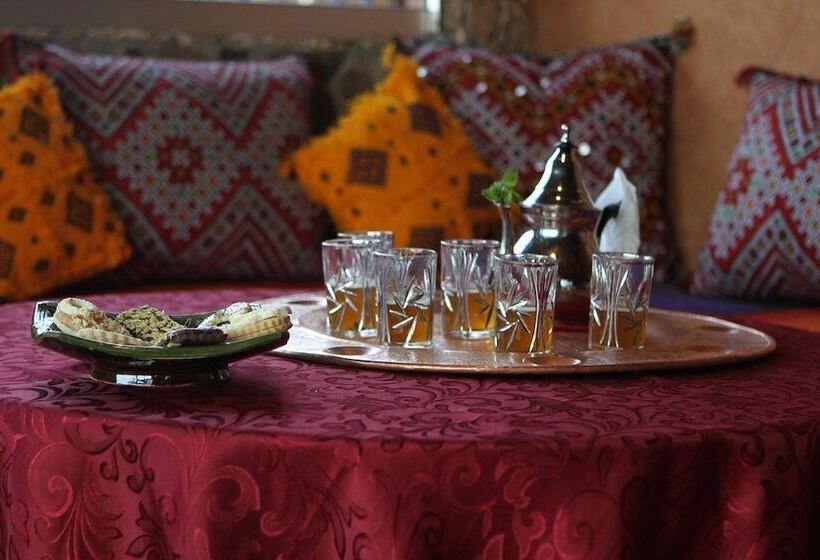 ペンション Dar Amoudou