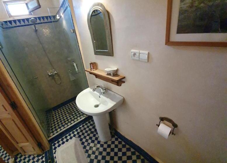 膳宿费 Dar Houdou