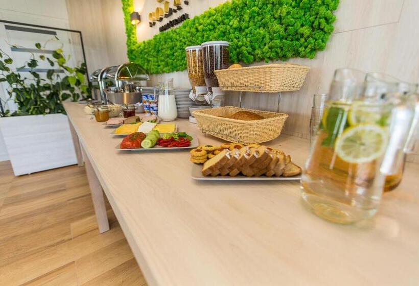 פנסיון Solavo Home&travel