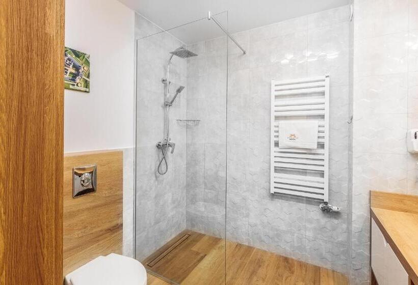 פנסיון Solavo Home&travel