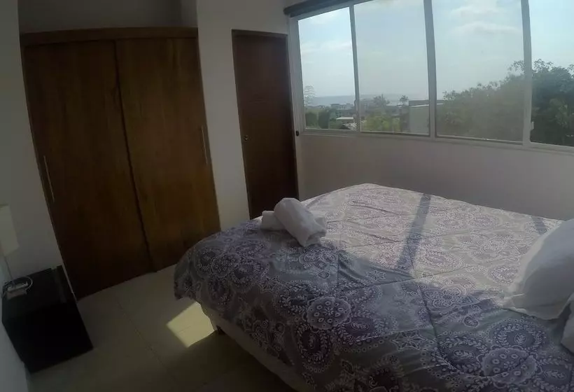 The Heights, Villa #2   Montañita