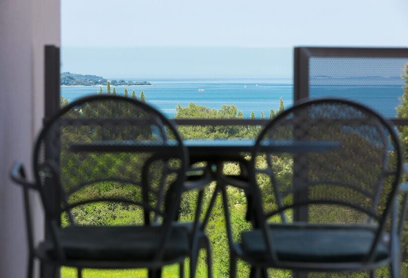 Astinian Apartments Jadranka