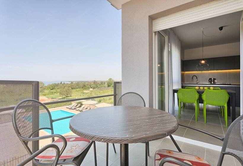 Astinian Apartments Jadranka