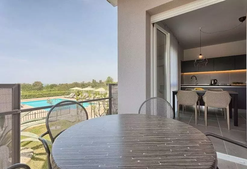 Astinian Apartments Jadranka