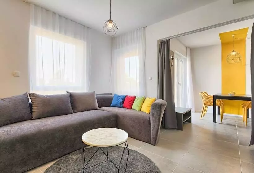 Astinian Apartments Jadranka