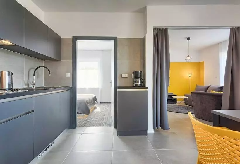 Astinian Apartments Jadranka