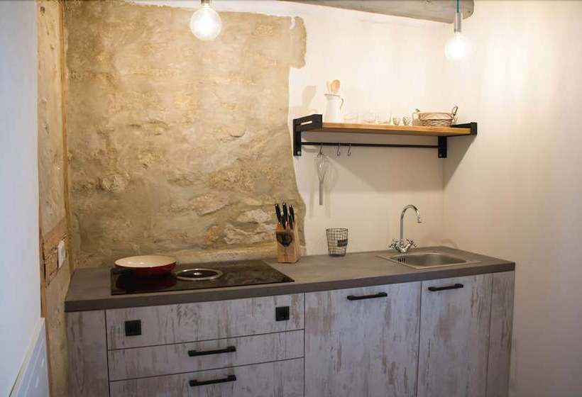 Baumgartners Dreiseithof Historisch, Modern, Zentral