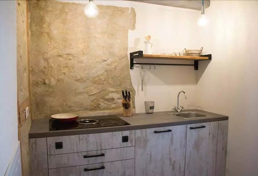 Baumgartners Dreiseithof Historisch, Modern, Zentral