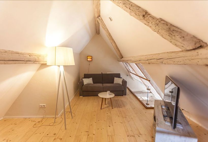 Baumgartners Dreiseithof Historisch, Modern, Zentral