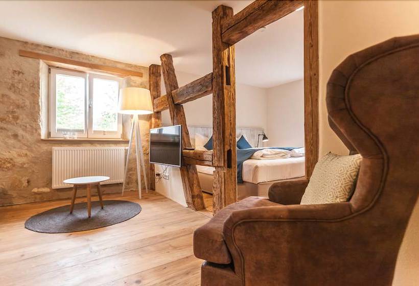 Baumgartners Dreiseithof Historisch, Modern, Zentral