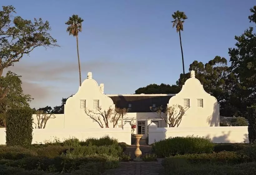 Aamiaismajoitus (B&B) Allee Bleue Hospiltality