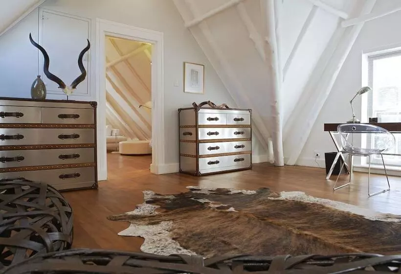 Aamiaismajoitus (B&B) Allee Bleue Hospiltality