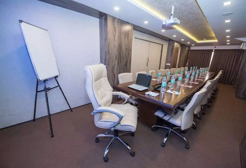 Hotel Anthurium Circle