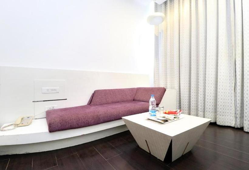 酒店 Capital O 2199 The Toy