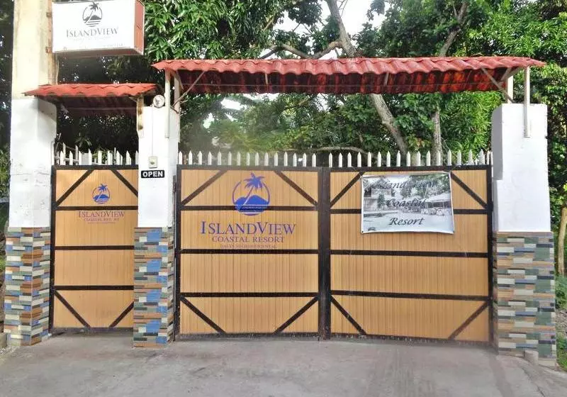 Hotelli Island View Coastal Resort