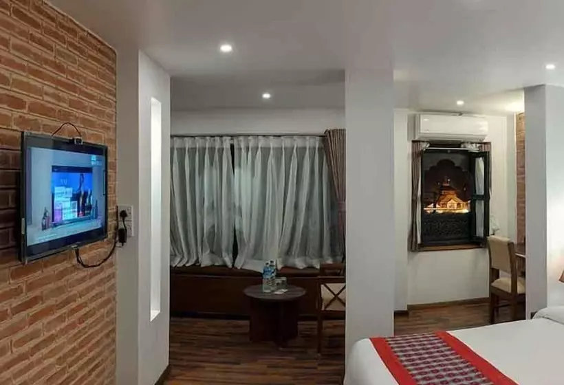 هتل Kailash Kuti Inn