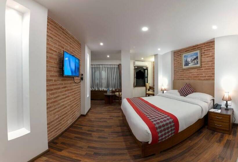 هتل Kailash Kuti Inn