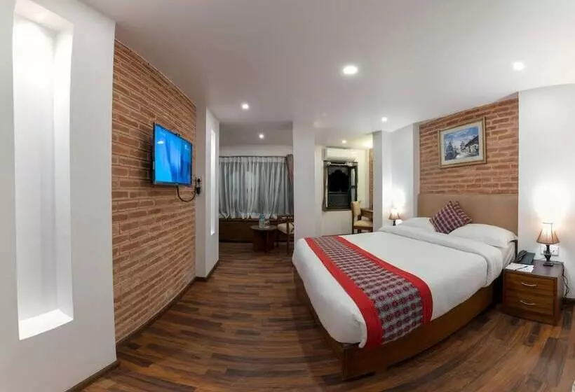 هتل Kailash Kuti Inn