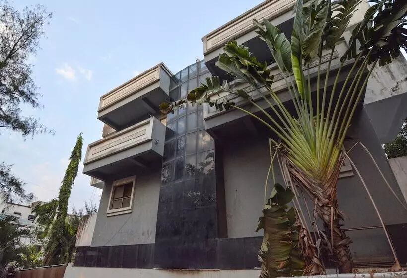 Hotelli Nikhil Garden By Oyo Rooms