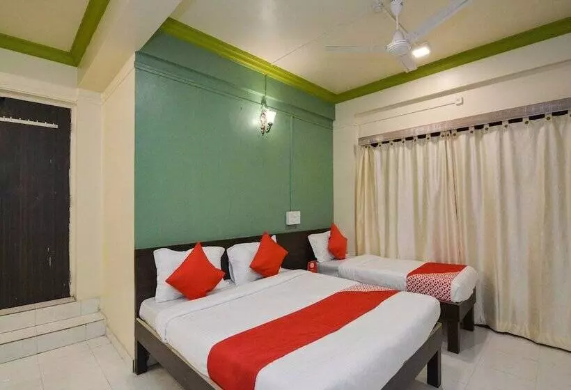 Hotelli Nikhil Garden By Oyo Rooms