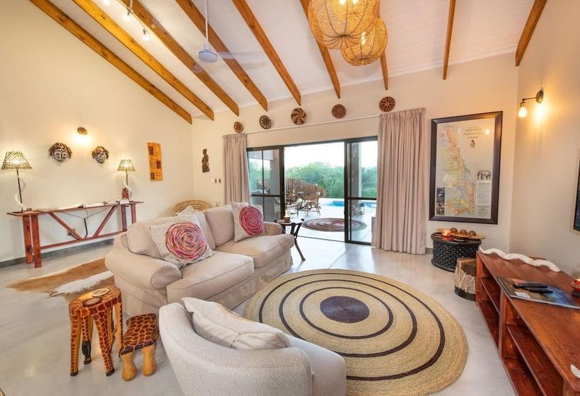 ホテル Rooibos Bush Lodge