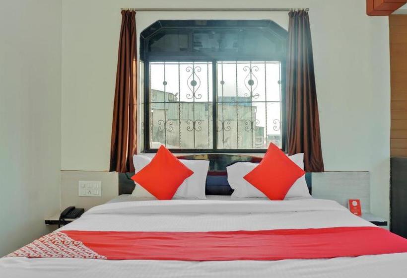 Hotel Savera Palace Stays