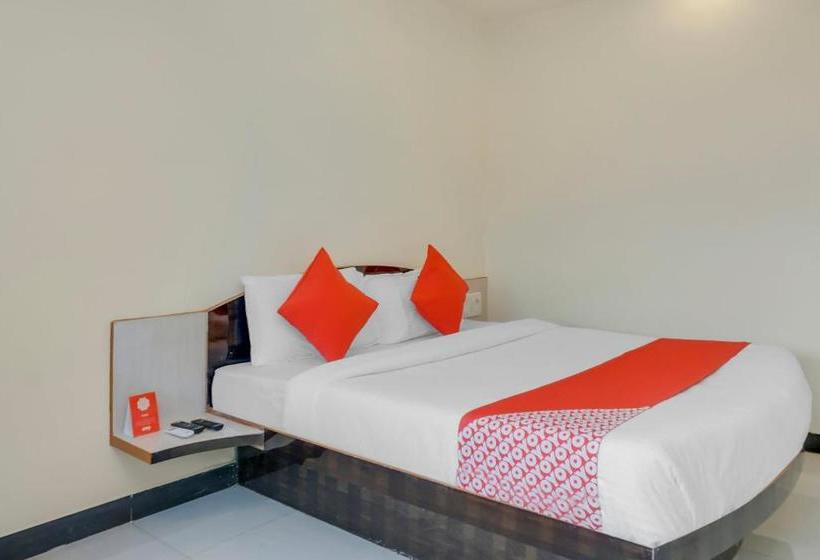 Hotel Savera Palace Stays