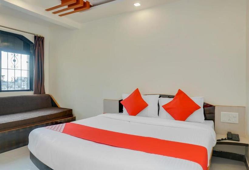 Hotel Savera Palace Stays