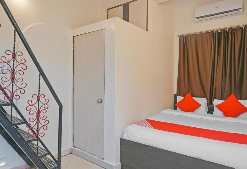 Hotel Savera Palace Stays