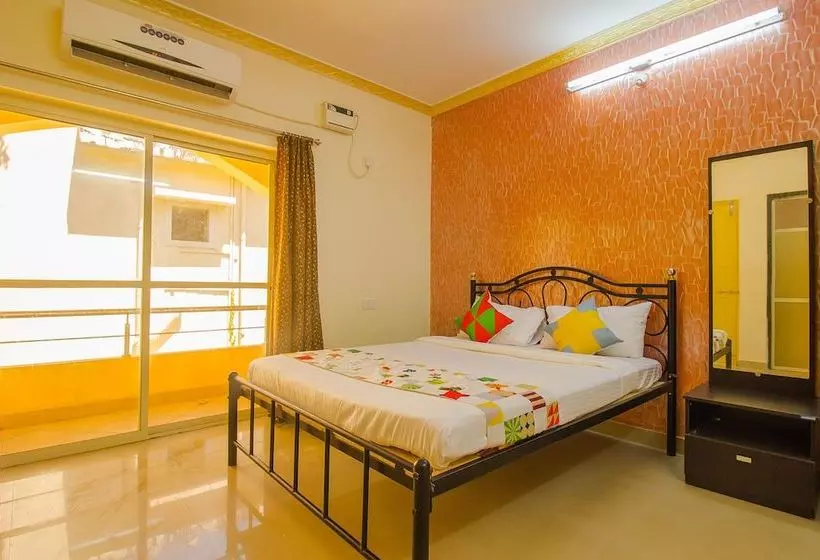 Oyo Home 18655 Spacious 3bhk