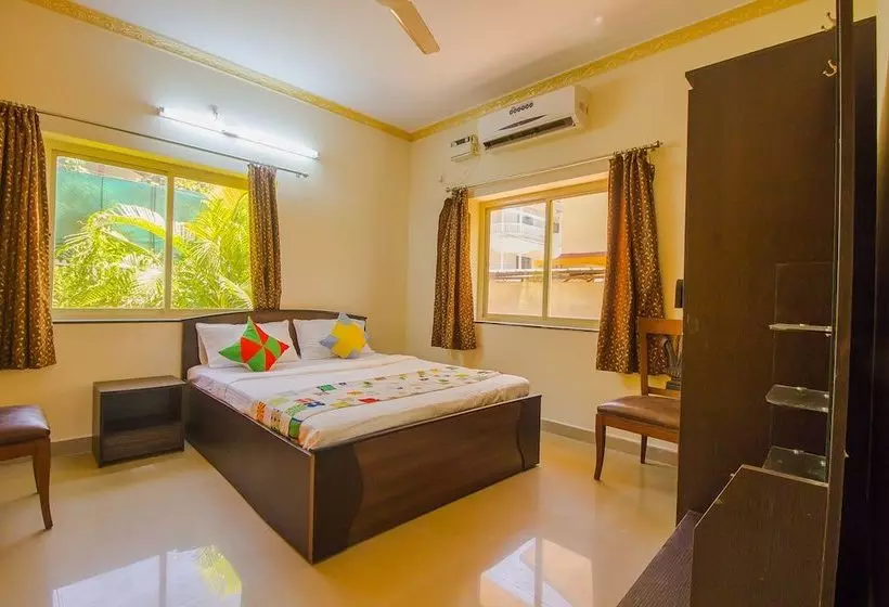 Oyo Home 18655 Spacious 3bhk