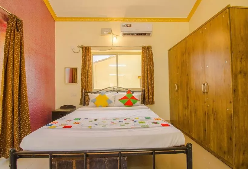 Oyo Home 18655 Spacious 3bhk