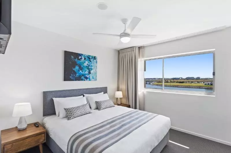 North Shore Oceanside Kawana