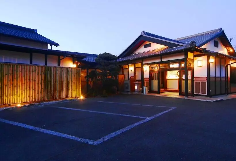 Ryokan Minshuku Ookura