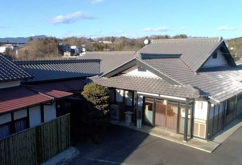 Ryokan Minshuku Ookura