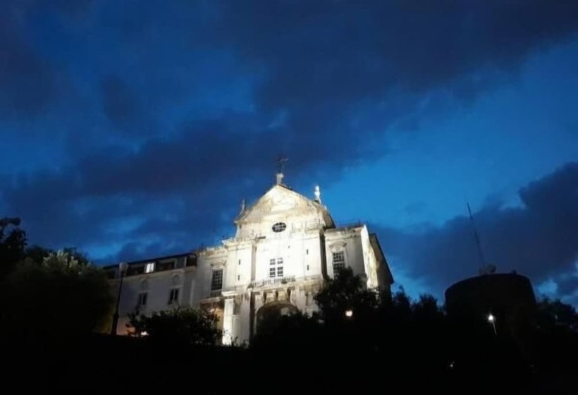 Sweet Dreams Rooms   Hostel