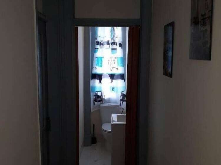 Sweet Dreams Rooms   Hostel