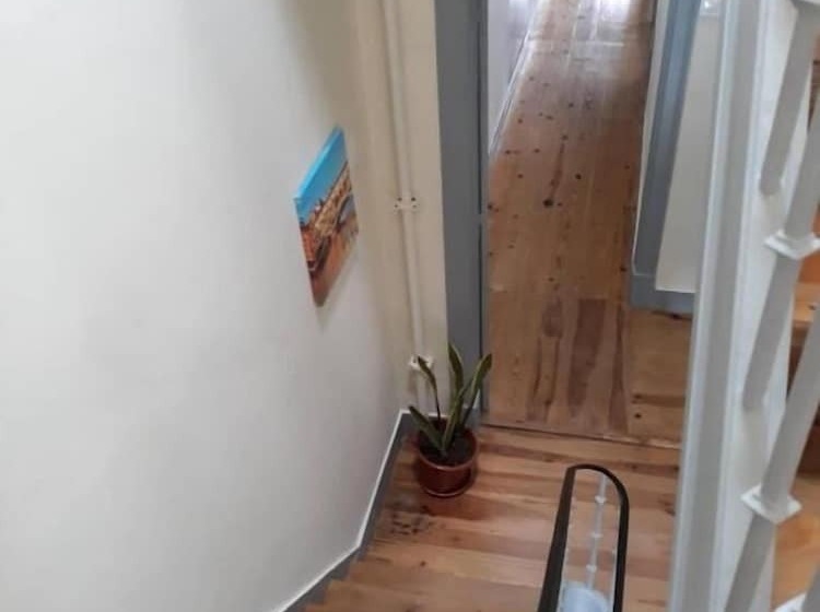 Sweet Dreams Rooms   Hostel