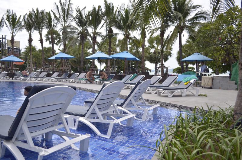 A One The Royal Cruise Hotel Pattaya Sha Extra Plus