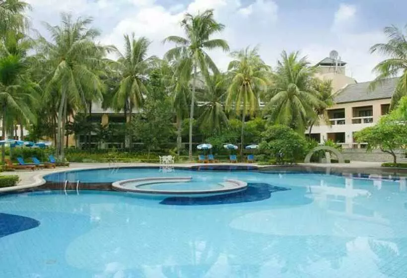 호텔 Lake View Resort & Golf Club